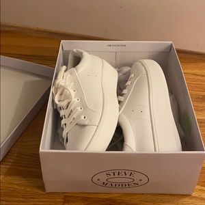 Steve Madden sneakers